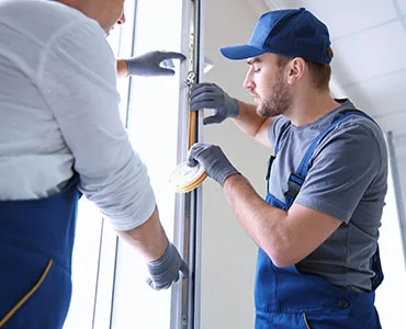 glass repair experts in Cutler Bay, FL